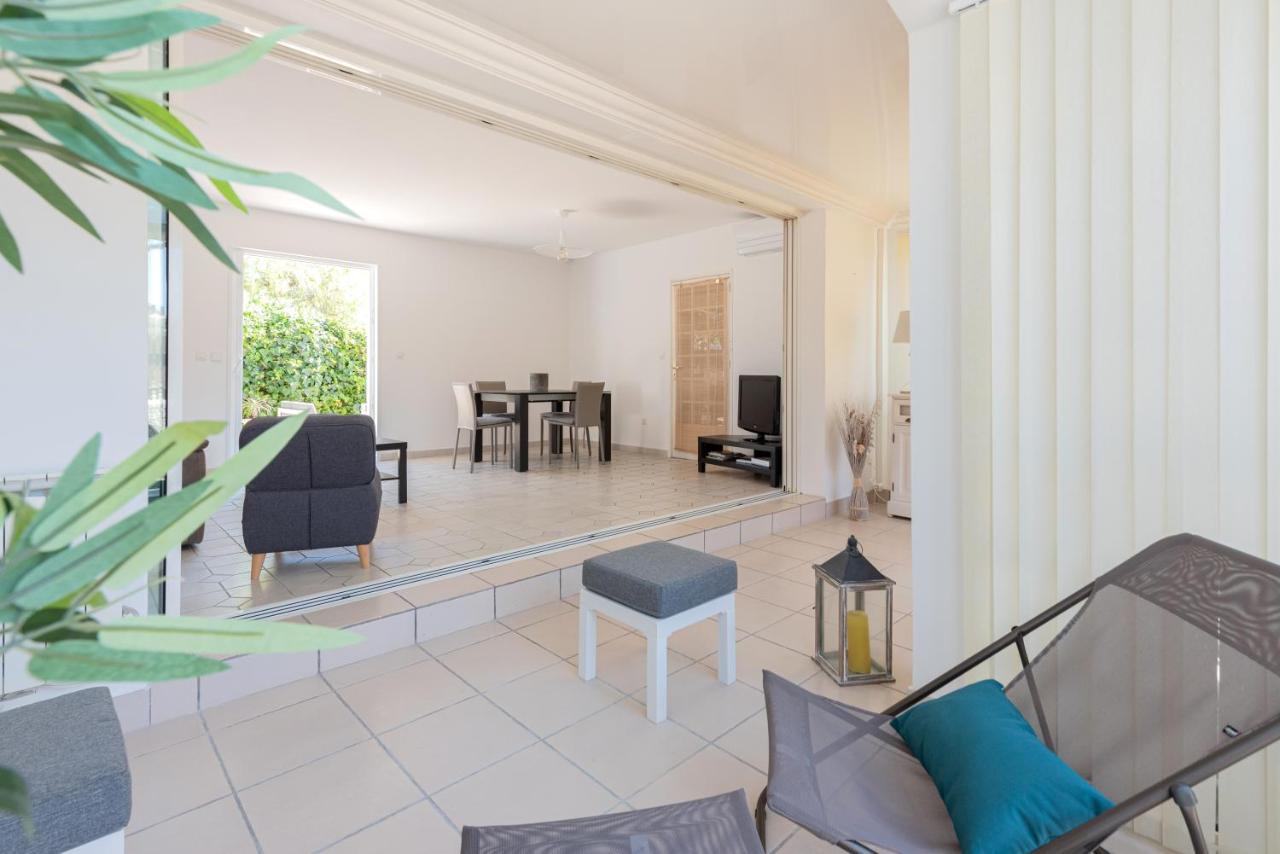 Maison Cosy Avec Petite Piscine ซิ-ฟูร์-เล-ปลาจ ภายนอก รูปภาพ